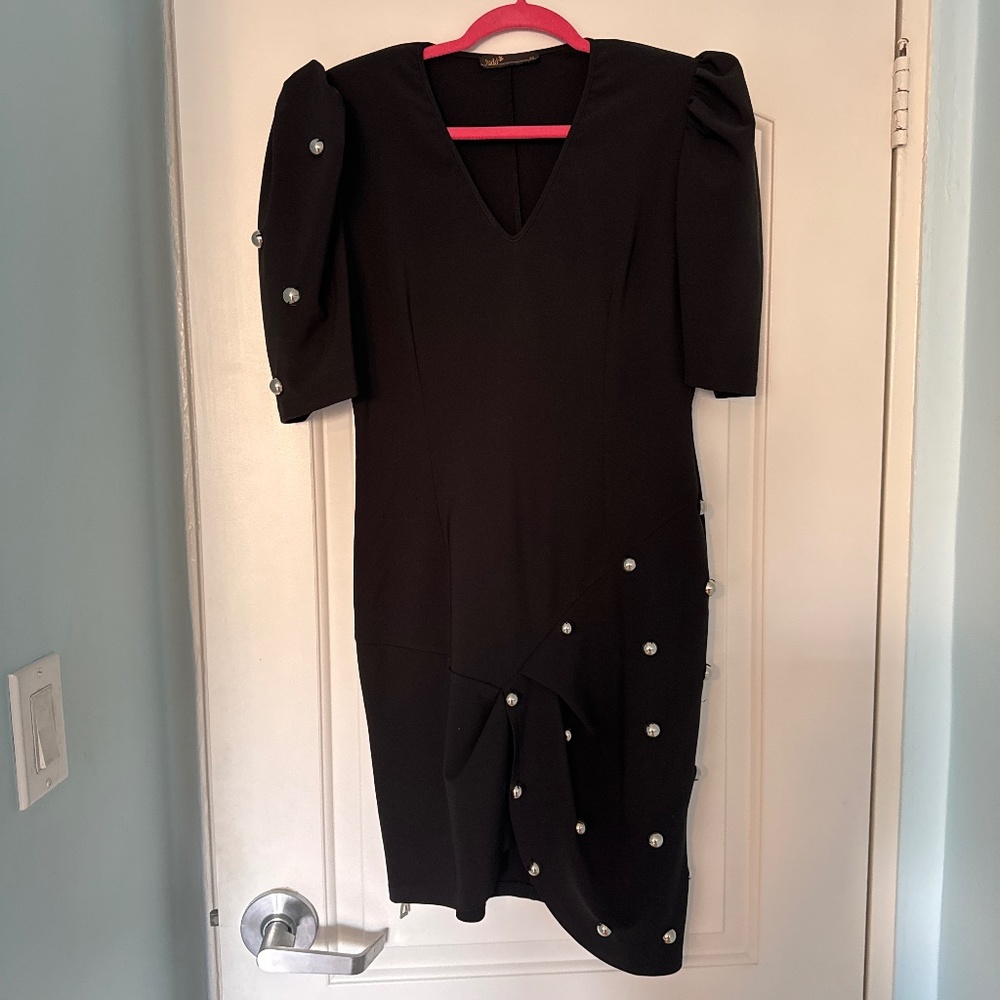 Black mini dress w/puff sleeves and silver zipper